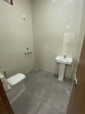 Bathroom in 2 BHK Villa at Sector 21d Indira Enclave – for Rent