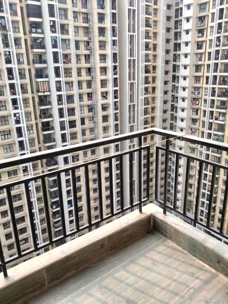 Balcony, runwal-gardens-phase-i 1 Bedroom 486 Sq.Ft. Apartment In Dombivli East Thane 10780930
