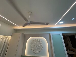 Furnished Amenities in 2 BHK Apartment at Dosti Eastern Bay, Wadala – for Sale