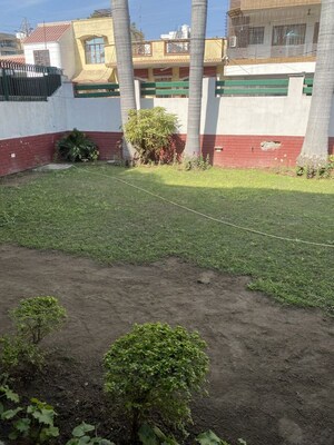  Plot For Sale in Sector 21b