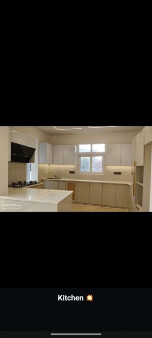 Kitchen in 4 BHK Builder Floor at Sector 57 – for Sale