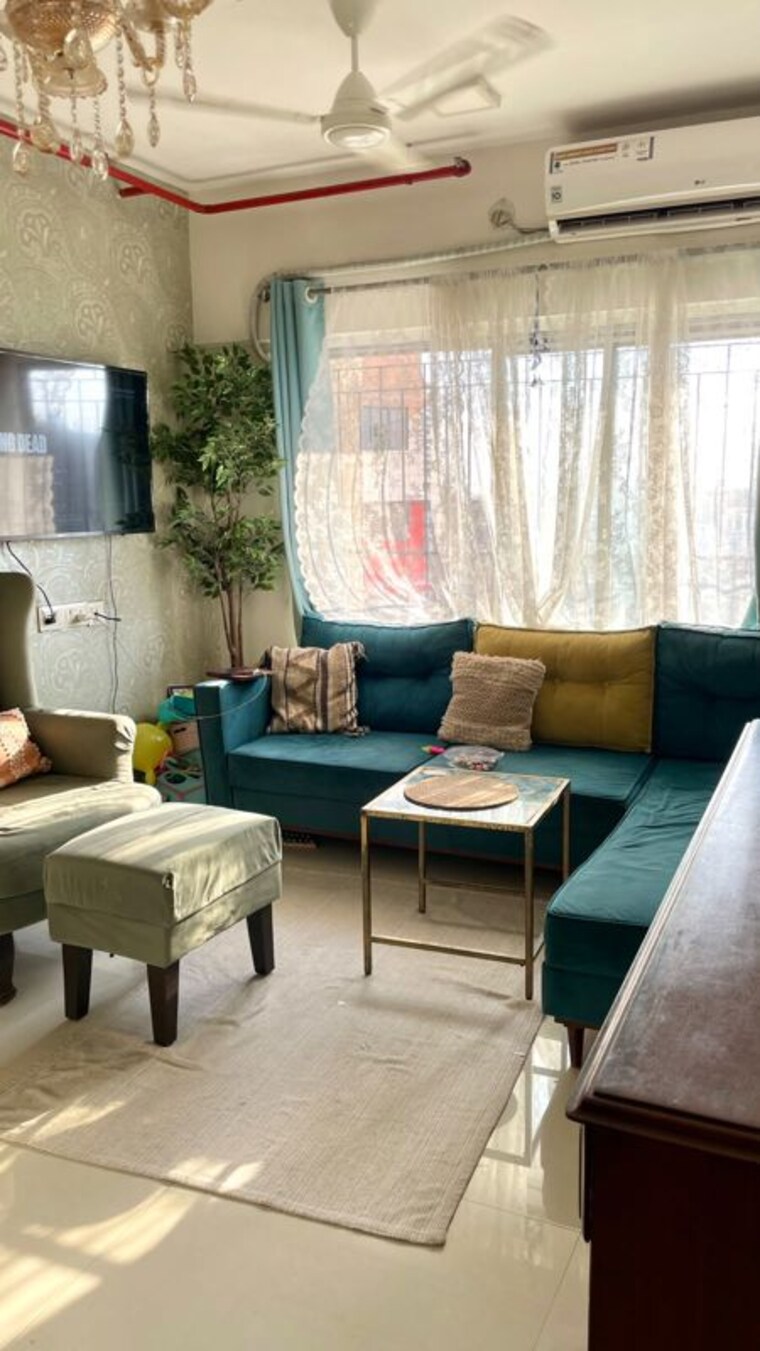 Living Room, shreedham-splendour 1 Bedroom 422 Sq.Ft. Apartment In Andheri West Mumbai 10780982