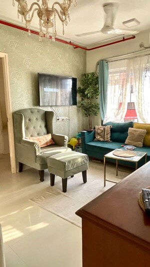 Team Area in 1 BHK Apartment at Shreedham Splendour, Andheri West – for Sale