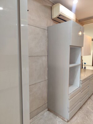 Building Lobby in 3 BHK Builder Floor at Kohat Enclave – for Rent