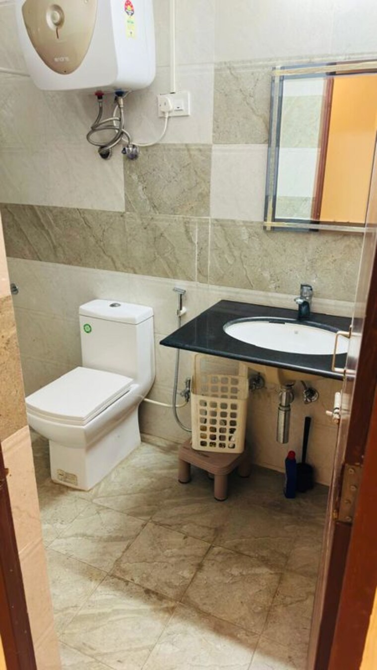Bathroom, cunningham-hallmark 3 Bedroom 1500 Sq.Ft. Apartment In Vasanth Nagar Bangalore 10780976