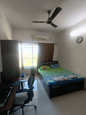 1 RK Apartment For Rent in Shivam Apartments Goregaon, Goregaon East