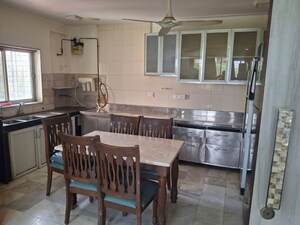 Dining area in 1 BHK Apartment at Bandra West – for Rent