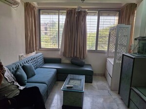 1 BHK Apartment For Rent in Bandra West