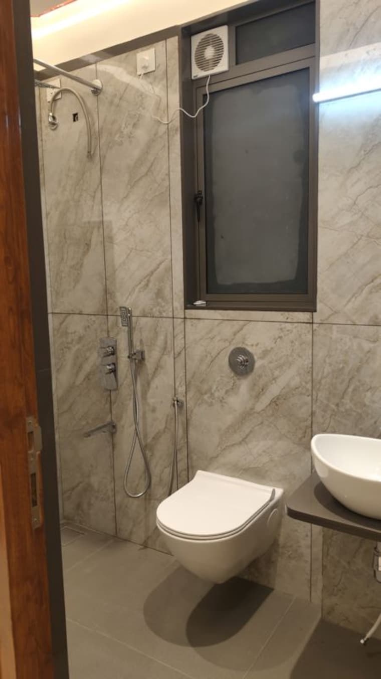 Bathroom, shivam-gulmohar 2 Bedroom 648 Sq.Ft. Apartment In Goregaon West Mumbai 10781007