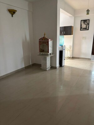 Room in 3 BHK Apartment at Jaipurias Sunrise Greens Zirakpur, Vip Road – for Rent