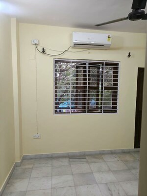 Room in 1 BHK Apartment at Siddhivinayak CHS Nerul, Nerul Sector 18 – for Rent