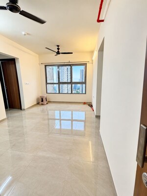 2 BHK Apartment For Rent in Piramal Vaikunth, Balkum Pada