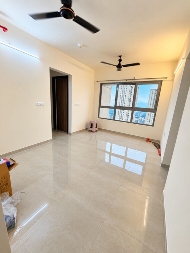 Living Room, piramal-vaikunth 2 Bedroom 530 Sq.Ft. Apartment In Balkum Pada Thane 10781026