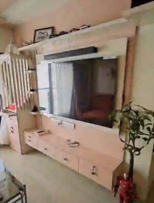 Team Area in 2 BHK Apartment at Vrindavan Society Goregaon, Goregaon East – for Sale