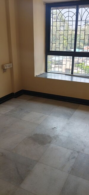 Room in 2 BHK Apartment at Nerul Sector 19 – for Rent
