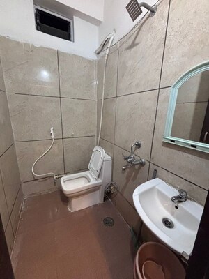 Bathroom in 1 RK Builder Floor at Mahalaxmi Nagar – for Rent
