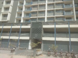  Shop For Sale in Tragad