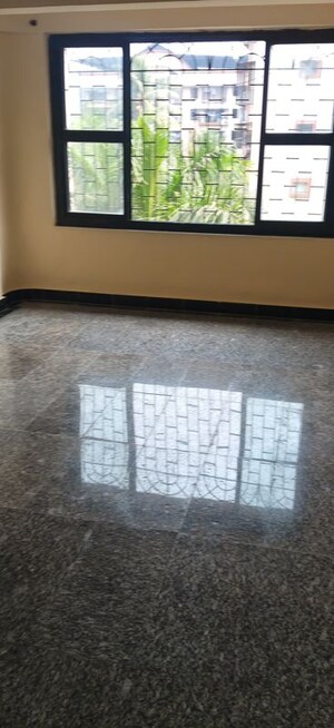Room in 2 BHK Apartment at Nerul Sector 19 – for Rent