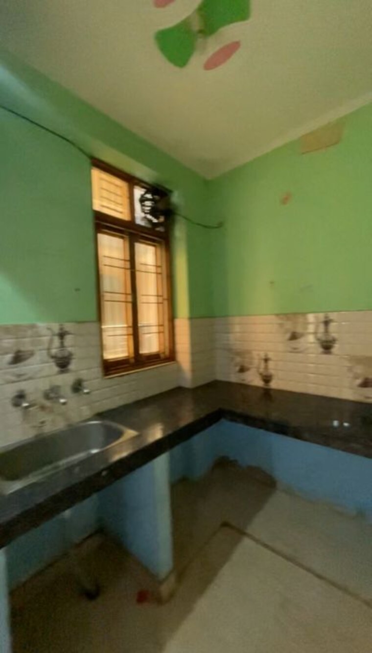 Kitchen, supreme-estia-phase-1 3 Bedroom 1000 Sq.Ft. Apartment In Baner Pune 10781077