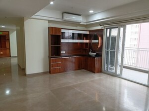 Room in 3 BHK Apartment at Koncept The Botanika, Gachibowli – for Rent