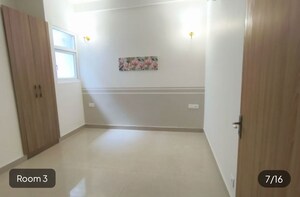 Room in 4 BHK Apartment at SS Linden, Sector 84 – for Sale