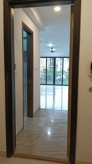 Room in 2 BHK Apartment at Damji Shamji Mahavir Milestone, Vasant Vihar – for Rent