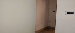 Room in  Apartment at Madhyamgram – for Sale