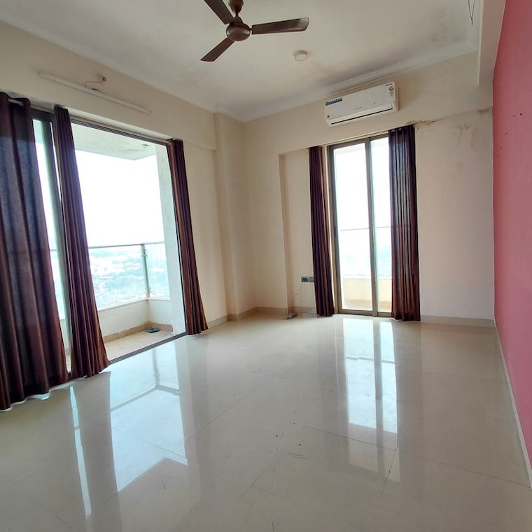 Room, satellite-tower 3 Bedroom 1750 Sq.Ft. Apartment In Goregaon East Mumbai 10781177