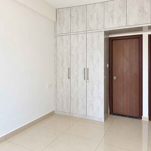 Room in 3 BHK Apartment at Sarjapur – for Rent