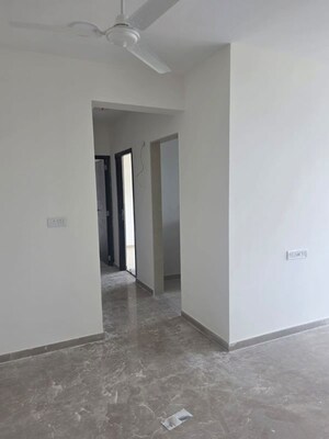 Room in 2 BHK Apartment at Group Satellite Elegance, Goregaon East – for Rent