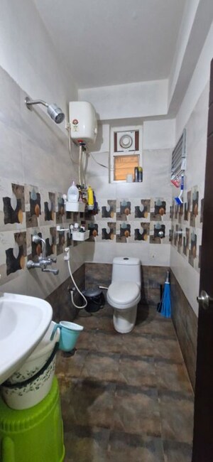 Team Area in 2 BHK Builder Floor at Kondapur – for Rent