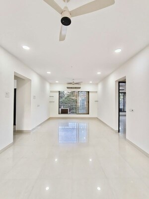 3 BHK Apartment For Rent in Greeshma Residency II, Eastern Express Highway