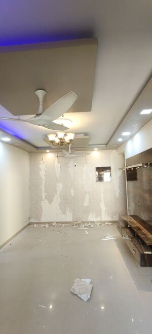 Bathroom in 2 BHK Apartment at Jm Orchid, Sector 76 – for Rent