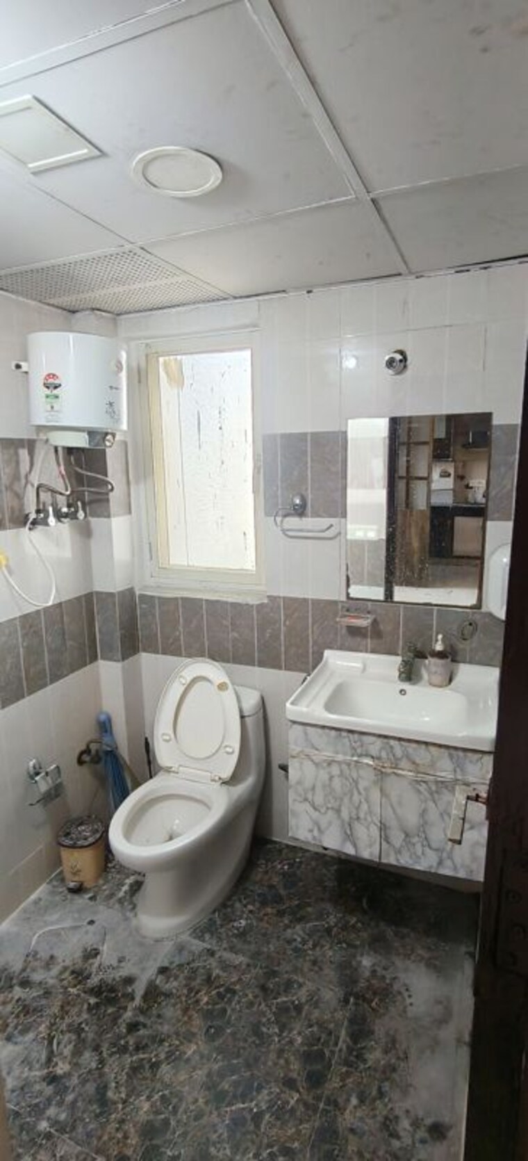 Bathroom, jm-orchid 2 Bedroom 1147 Sq.Ft. Apartment In Sector 76 Noida 10781481
