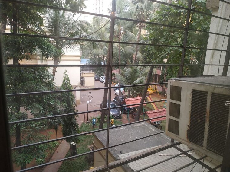 Balcony, chembur 1 Bedroom 450 Sq.Ft. Apartment In Chembur Mumbai 10781495