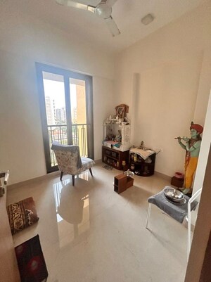 Living Room in 5 BHK Apartment at Mirchandani Triton, Santacruz West – for Rent