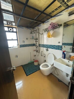 Attached Bathroom in 3 BHK Apartment at Santacruz West – for Rent