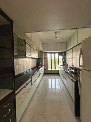 Kitchen in 3 BHK Apartment at Santacruz West – for Rent