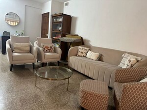 Living Room in 2 BHK Apartment at Prasad Prakalp Apartments, Khar West – for Sale
