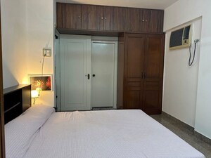 2 BHK Apartment For Sale in Prasad Prakalp Apartments, Khar West