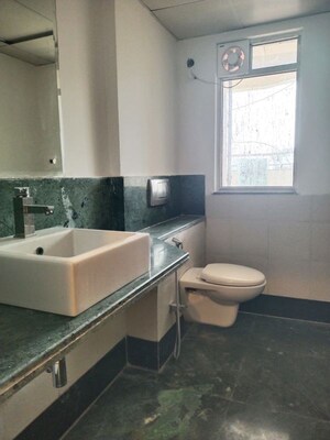 Attached Bathroom in 4 BHK Apartment at Parsvnath Exotica, Sector 53 – for Rent