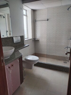 Bathroom in 4 BHK Apartment at Parsvnath Exotica, Sector 53 – for Rent