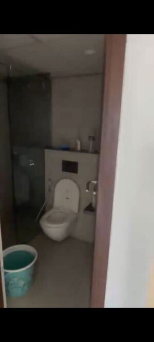 Bathroom in 2 BHK Apartment at Mahindra Alcove, Chandivali – for Rent
