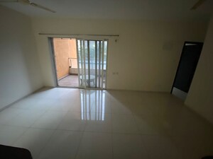 Room in 2 BHK Apartment at Kolte Patil Western Avenue, Wakad – for Rent
