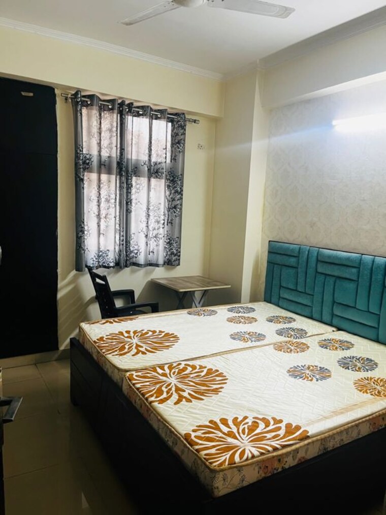 Bedroom, gardenia-gateway 2.5 Bedroom 1265 Sq.Ft. Apartment In Sector 75 Noida 10781717