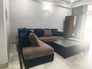 Living Room in 1.5 BHK Builder Floor at Malviya Nagar – for Rent