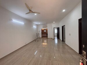 3 BHK Builder Floor For Rent in Nehru Enclave