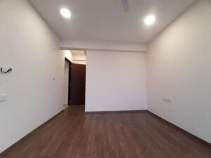 Room in 2 BHK Apartment at Group Satellite Elegance, Goregaon East – for Rent