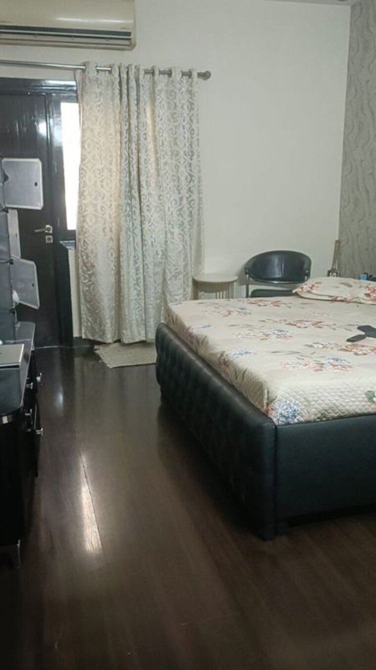 Living Room, greater kailash i 3 Bedroom 208 Sq.Yd. Builder Floor In Greater Kailash I Delhi 10781728