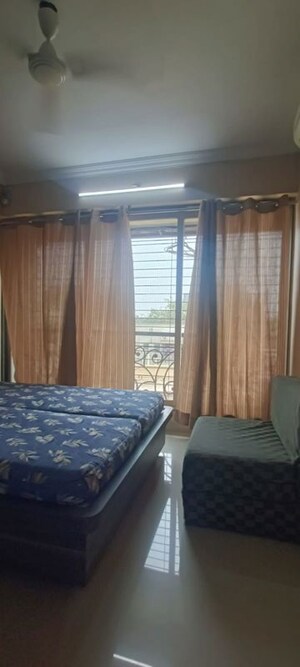 Bedroom in 2 BHK Apartment at Krishna Galaxy Santacruz, Santacruz East – for Rent